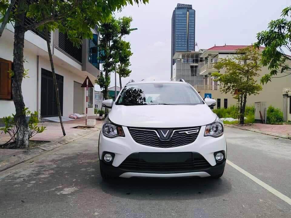 fadil plus màu trắng