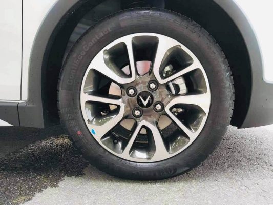 lazang lốp vinfast fadil
