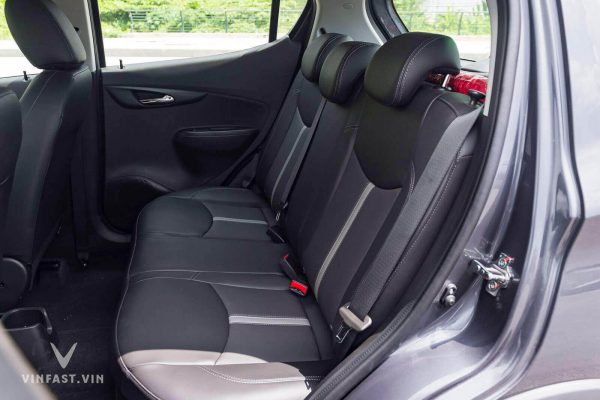 hàng ghế sau vinfast fadil